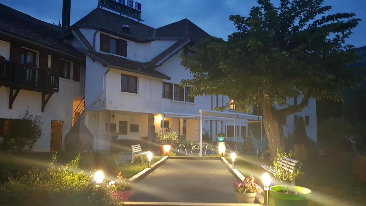 Hotel Restaurant Le Traineau Clelles Dış mekan fotoğraf