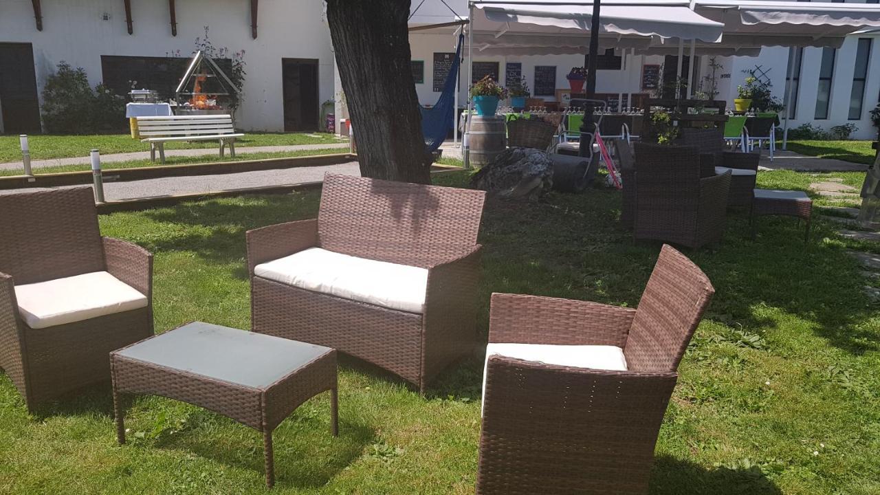 Hotel Restaurant Le Traineau Clelles Dış mekan fotoğraf